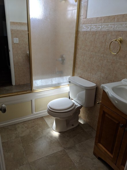More Photos Of 6232 Madison St, New Port Richey Office For Sale