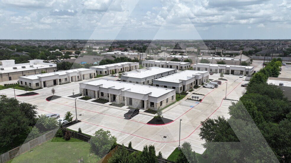 More Photos Of 28111 S Firethorne Rd, Katy Office For Lease