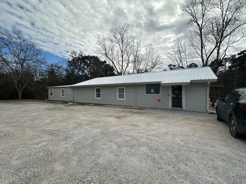 More Photos Of 7041 Kiln Delisle Rd, Pass Christian Daycare Center For Sale