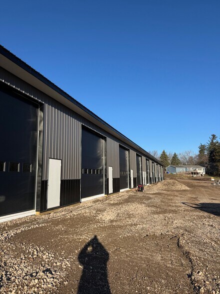 More Photos Of 296 Fisher Rd, Rochester Flex For Lease