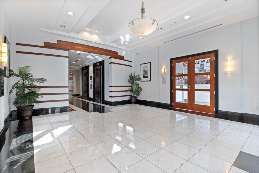 More Photos Of 1420 Celebration Blvd, Celebration Medical For Lease