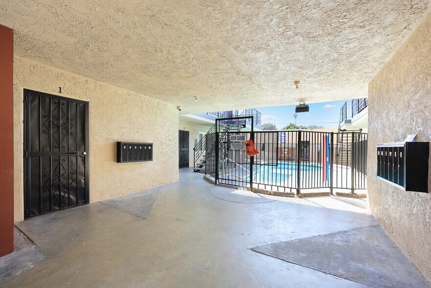 More Photos Of 6150 E Olympic Blvd, Los Angeles Apartments For Sale