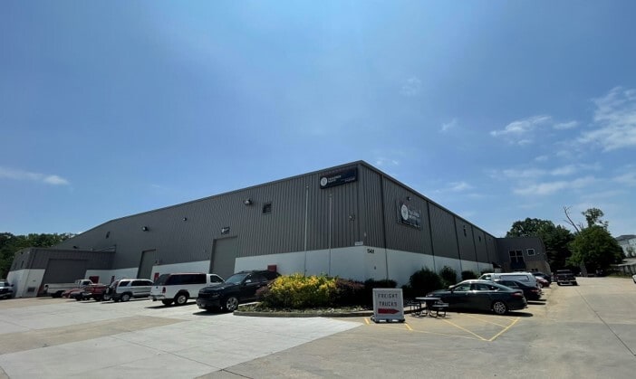 More Photos Of 15481 Farm Creek Dr, Woodbridge Unknown For Lease