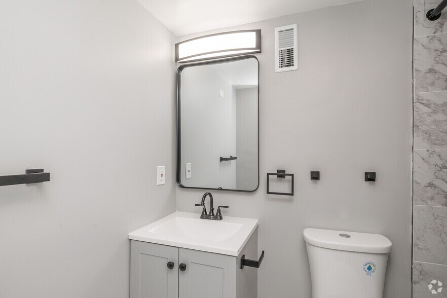 More Photos Of 770 James St, Syracuse Apartments For Sale