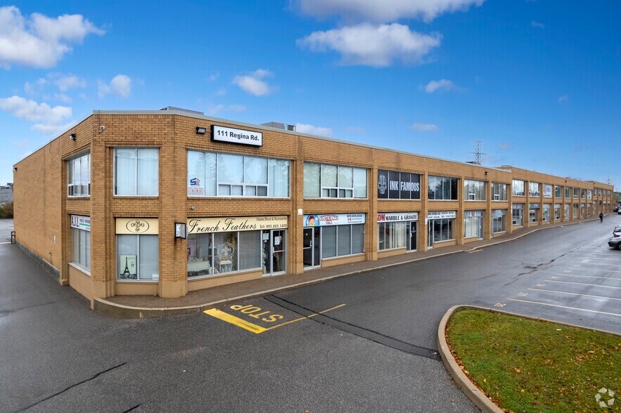 More Photos Of 111 Regina Rd, Vaughan Showroom For Lease