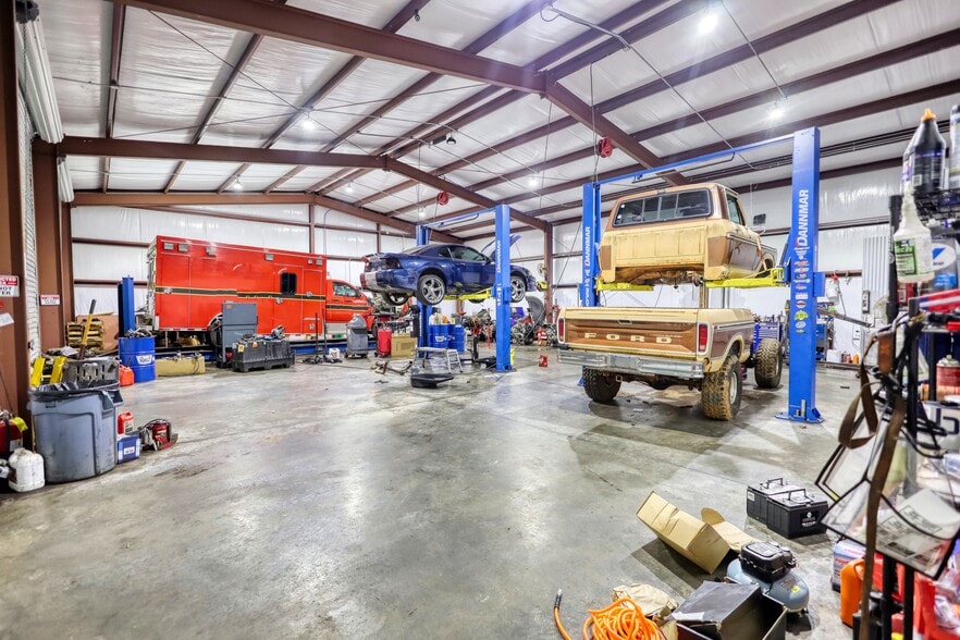 More Photos Of 200 Railroad St, Monticello Industrial For Sale