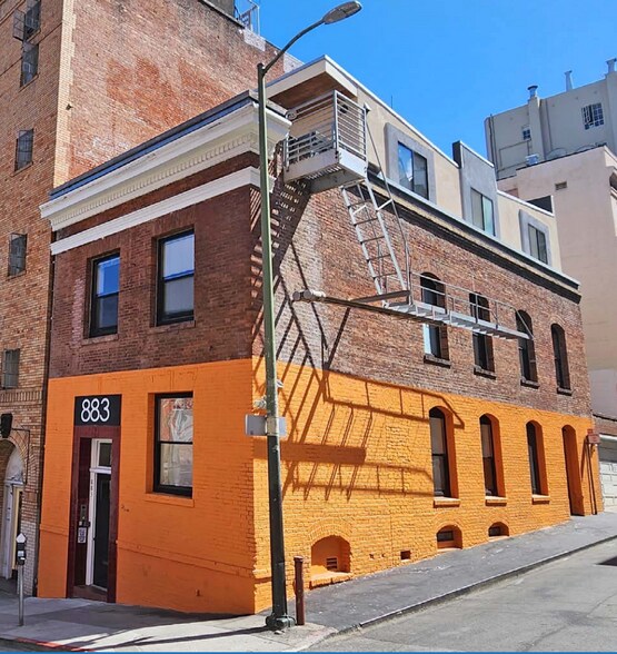 Primary Photo Of 883 Sacramento St, San Francisco Apartments For Sale