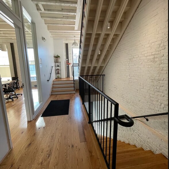 More Photos Of 732 E Broadway, Boston Coworking Space