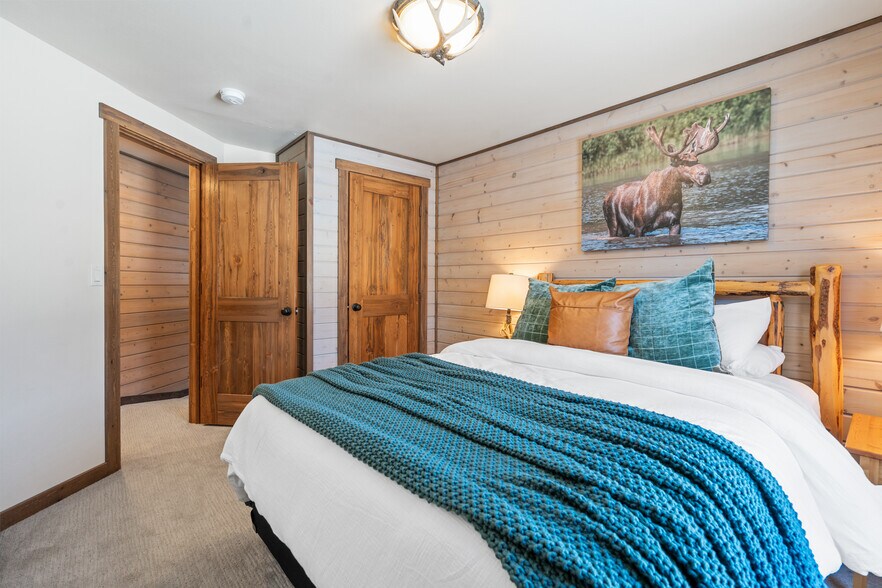 More Photos Of 1845 Hodgson Rd, Whitefish Hotel For Sale