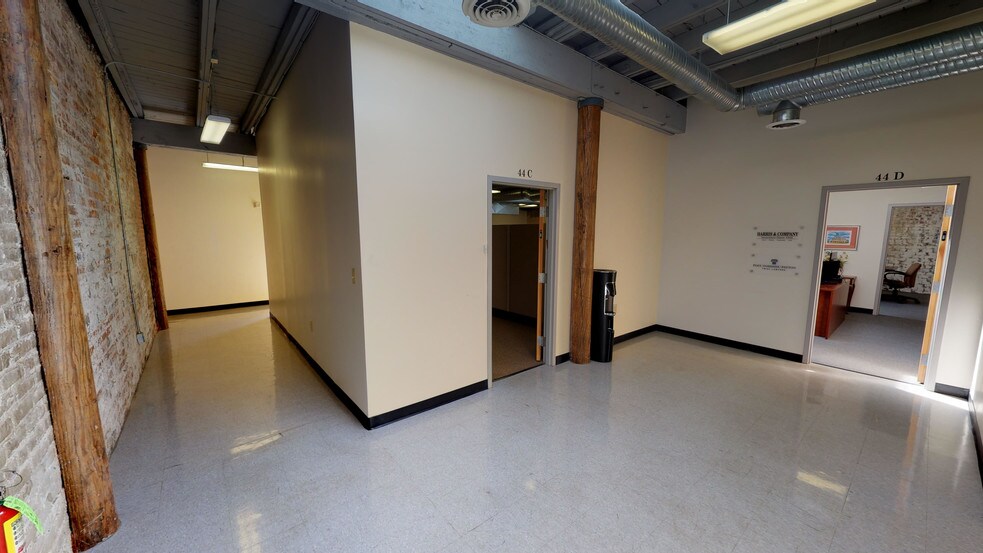 More Photos Of 44 Hillsboro St, Pittsboro Storefront Retail Office For Lease