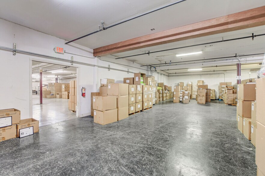 More Photos Of 5240 W Charleston Blvd, Las Vegas Storefront Retail Office For Sale