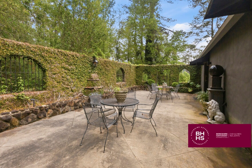 More Photos Of 3135 US-51 Hwy, Summit Specialty For Sale