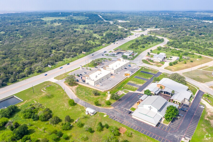 21802188 W State Highway 46 W, New Braunfels, TX 78132 Retail For