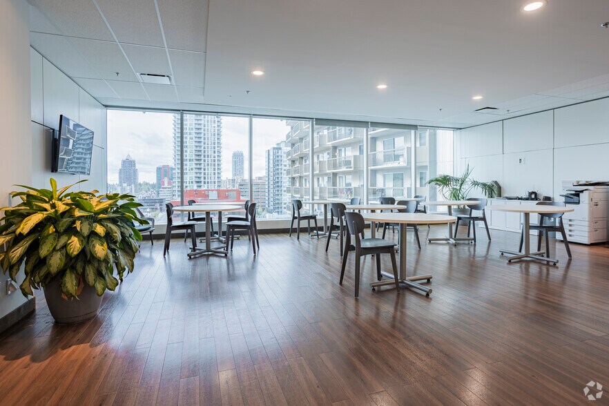 More Photos Of 903 8th Ave SW, Calgary Coworking Space