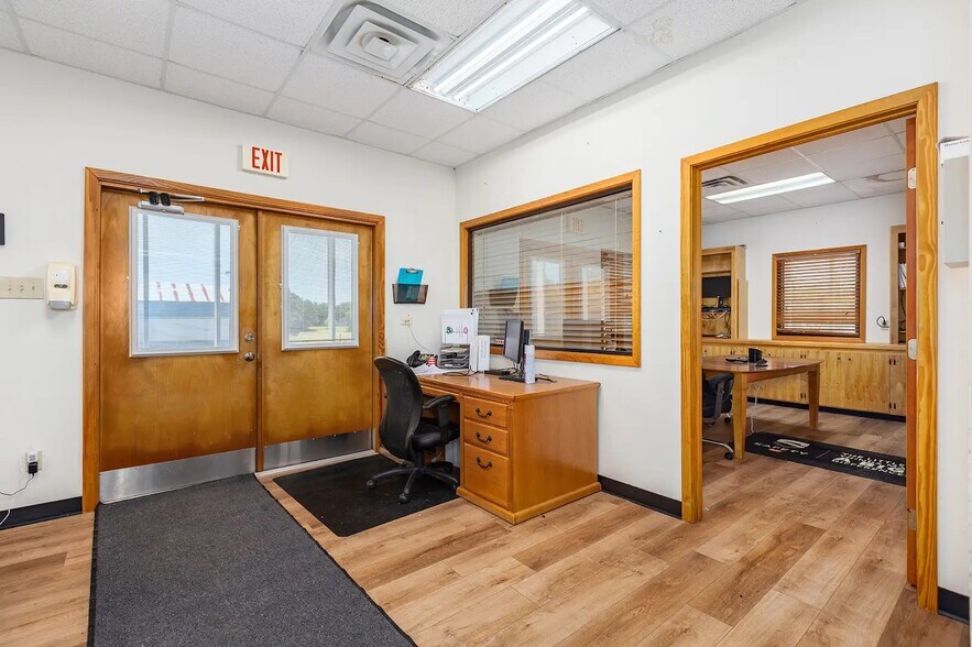 More Photos Of 4599 US Highway 84 W, Timpson Specialty For Sale