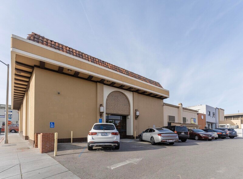 More Photos Of 499 Alvarado St, Monterey Freestanding For Sale