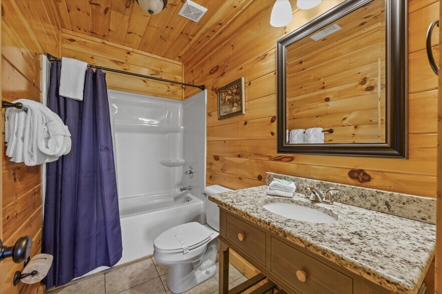 More Photos Of 1960 Blackthorn Trl, Sevierville Specialty For Sale
