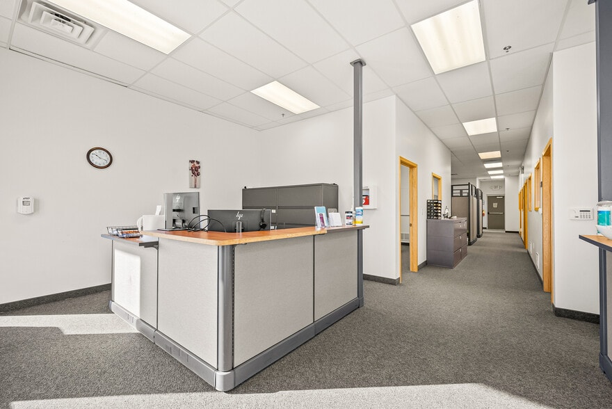 More Photos Of 2570 Gracie Dr, Baldwin Unknown For Lease