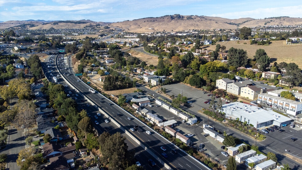 More Photos Of 541-553 Admiral Callaghan Ln, Vallejo Apartments For Sale