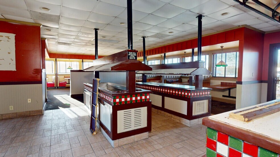 1329 Main St, Chipley, FL 32428 Retail For Lease