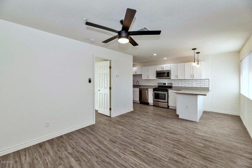 More Photos Of 6725 E Earll Dr, Scottsdale Apartments For Sale