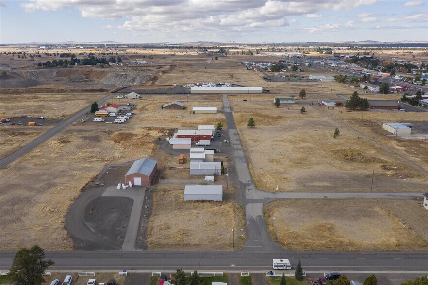More Photos Of 12825 W 17th Ave, Airway Heights Warehouse For Sale