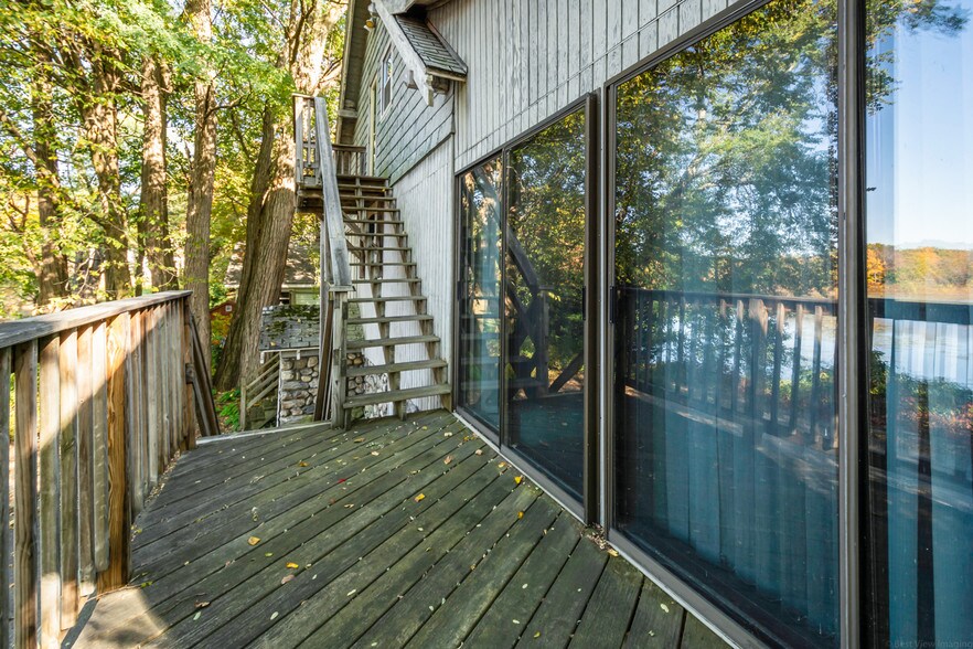 More Photos Of 105 Hartford Tpke, Shrewsbury Office Residential For Sale