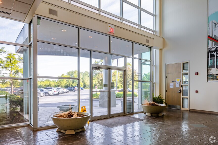 More Photos Of 17475 Jovanna Dr, Homewood Medical For Lease