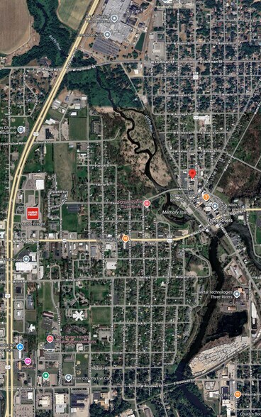 More Photos Of 124 N Main St, Three Rivers Freestanding For Sale