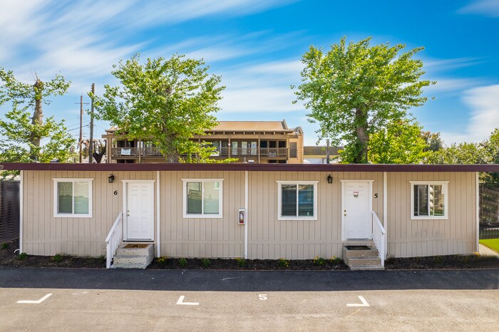 More Photos Of 6345 Bethel Island Rd, Bethel Island Apartments For Sale