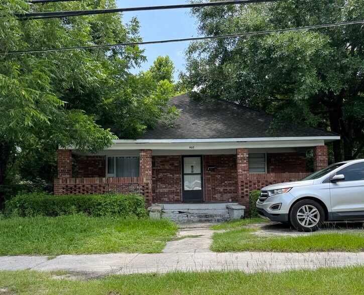 More Photos Of 1480 Park Ave, Waycross Apartments For Sale