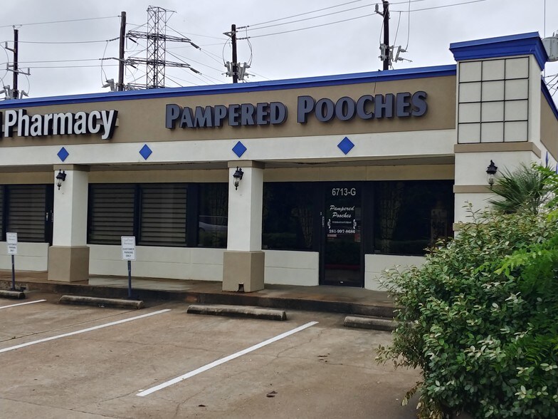 More Photos Of 6713 Broadway, Pearland Freestanding For Lease
