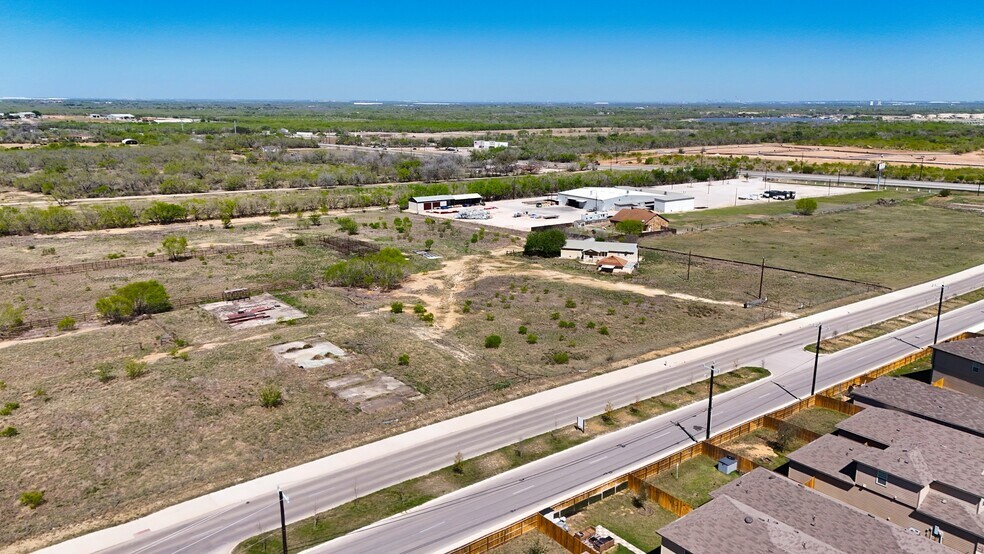 More Photos Of 20407 Gus McCrae Ln, San Antonio Land For Sale