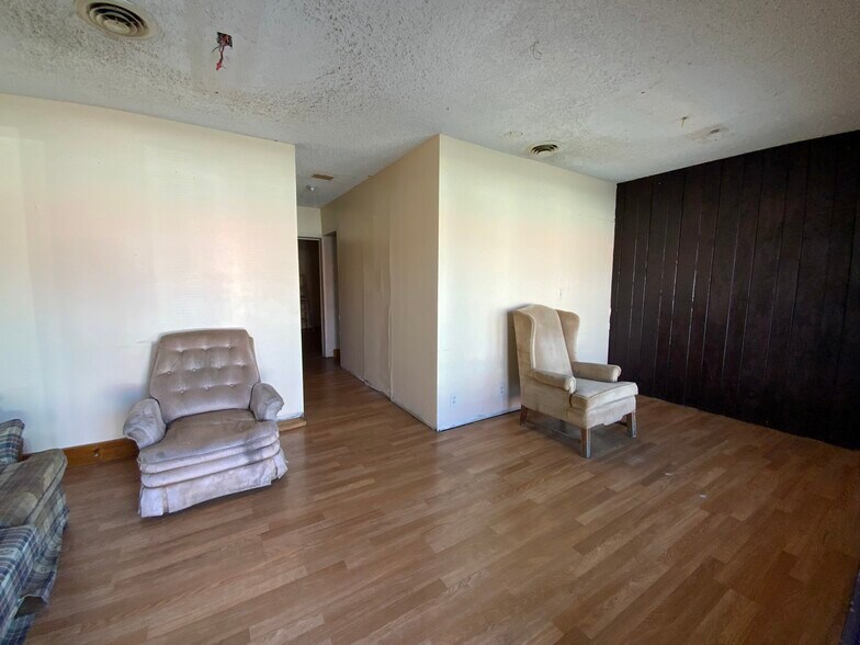 More Photos Of 18 Town Branch Rd, Andrews Office For Sale