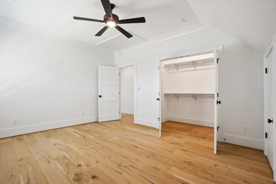 More Photos Of 396 Brookberry Farm Cir, Winston-Salem Specialty For Sale