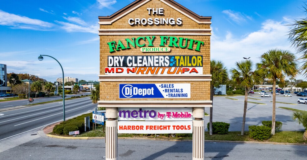 More Photos Of 7001 S Orange Blossom Trl, Orlando Unknown For Lease