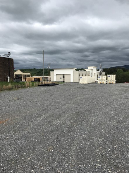 More Photos Of 1018 Cosby Hwy, Newport Land For Lease