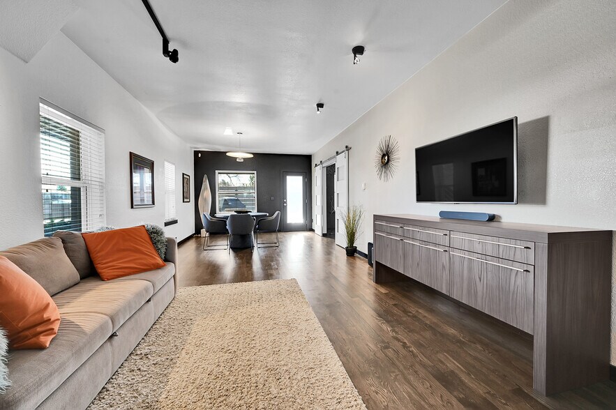 More Photos Of 10403 W 44th Ave, Wheat Ridge Storefront Retail Residential For Sale