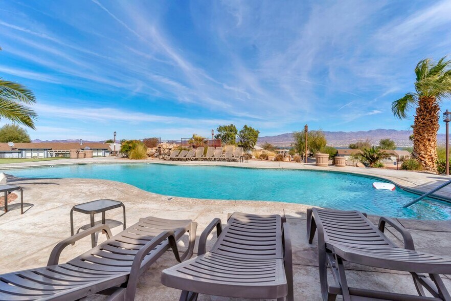 More Photos Of 12600 Havasu Lake Rd, Needles Land For Sale