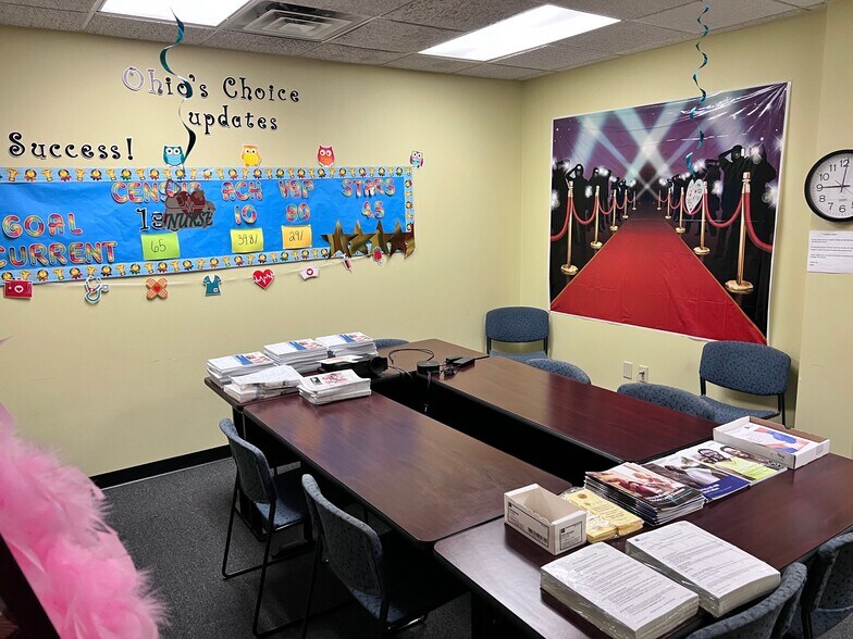 More Photos Of 5121 Mahoning Ave, Youngstown Medical For Lease
