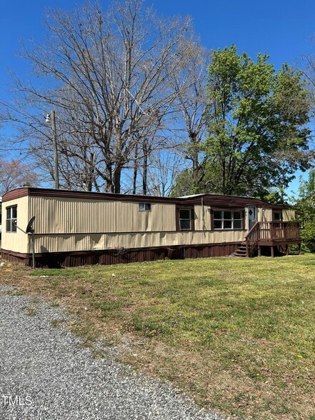 More Photos Of 218 37th St SW, Hickory Manufactured Housing Mobile Home Park For Sale
