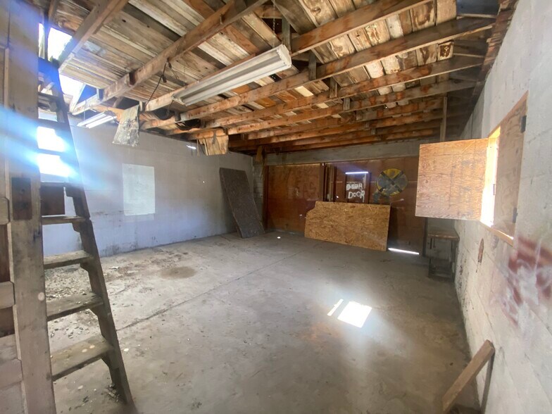 More Photos Of 710 3rd St, Gabbs Land For Sale
