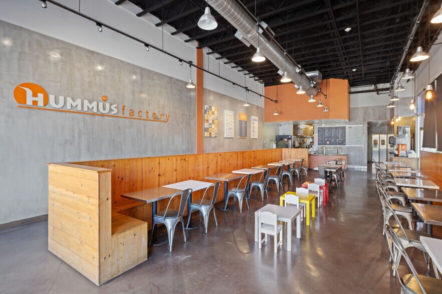 More Photos Of 8266 Firestone Blvd, Downey Restaurant For Lease