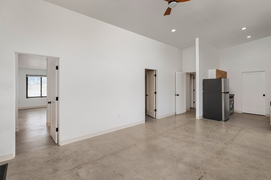 More Photos Of 18093 Lasso Loop, Penn Valley Apartments For Sale