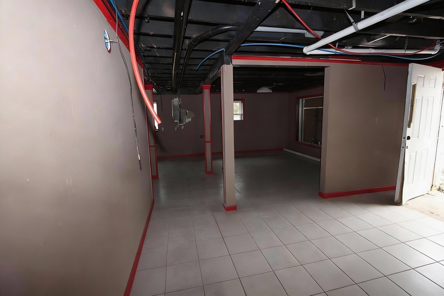 More Photos Of 706 Collins Hill Rd, Lawrenceville Office For Sale