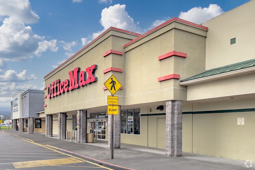 More Photos Of 307-315 Makaala St, Hilo Storefront For Lease