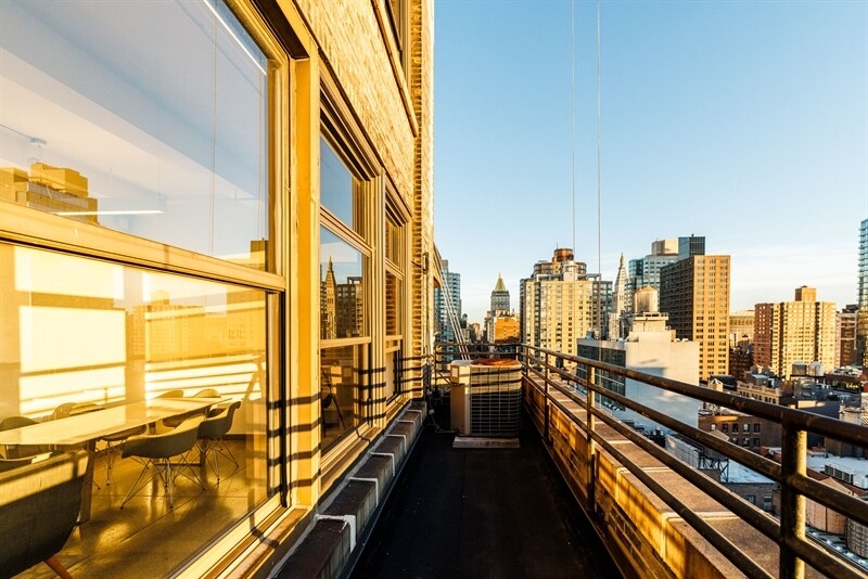 More Photos Of 305 Seventh Ave, New York Office For Lease