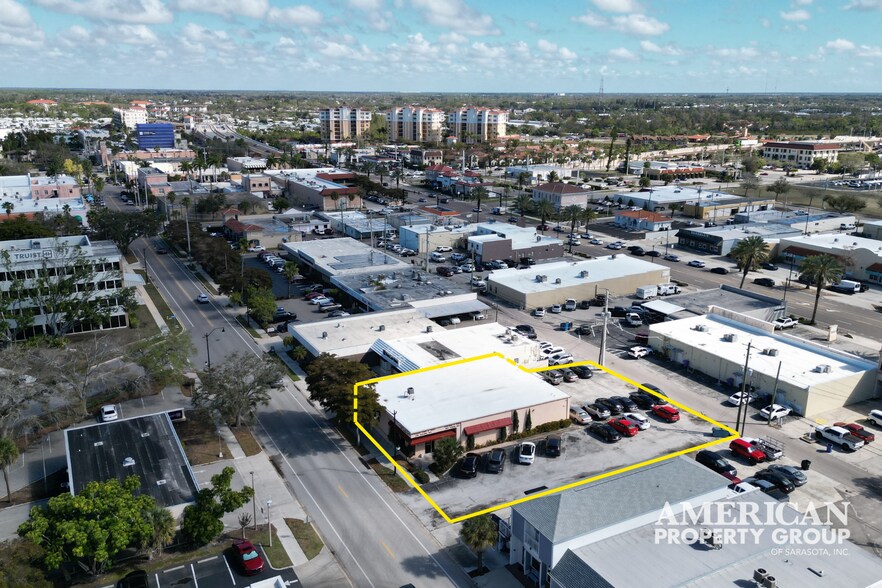 More Photos Of 241 Nokomis Ave S, Venice Medical For Sale