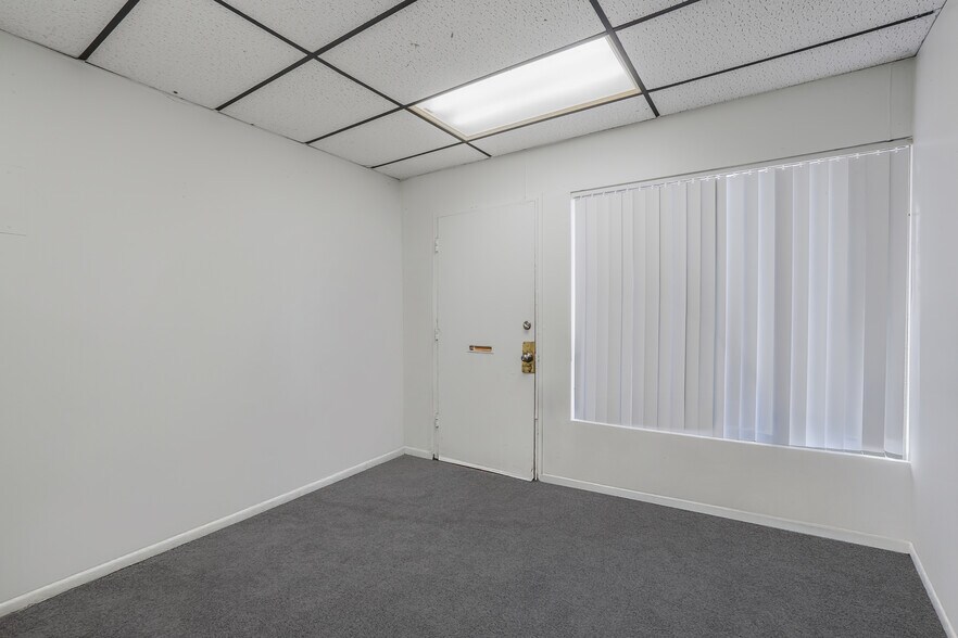 More Photos Of 720 N Ventura Rd, Port Hueneme Office Residential For Sale
