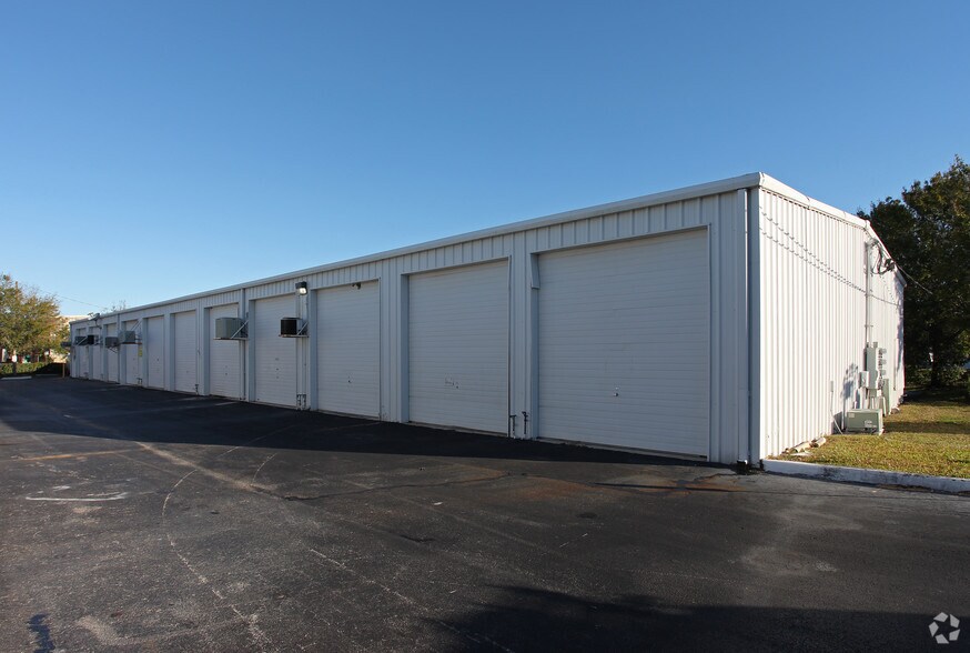 More Photos Of 1956 SW South Macedo Blvd, Port Saint Lucie Light Distribution For Lease